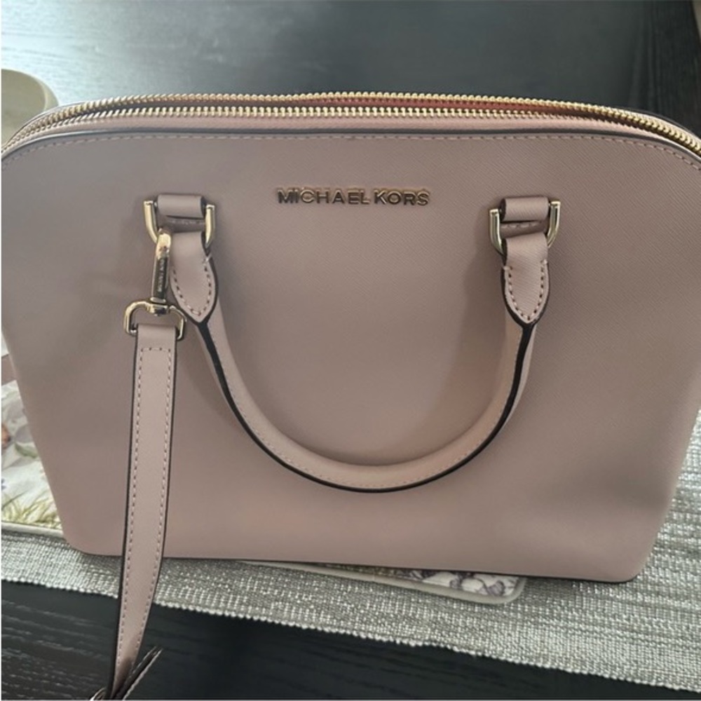 NWOT -MICHAEL KORS EMMY LARGE DOME SATCHEL IN BLOSSOM PINK “AUTHENTIC “